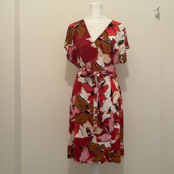 Nine West Dresses & Skirts - Nine West Women’s Tropical Floral  Print Red Brown Wrap Midi Dress Size Medium